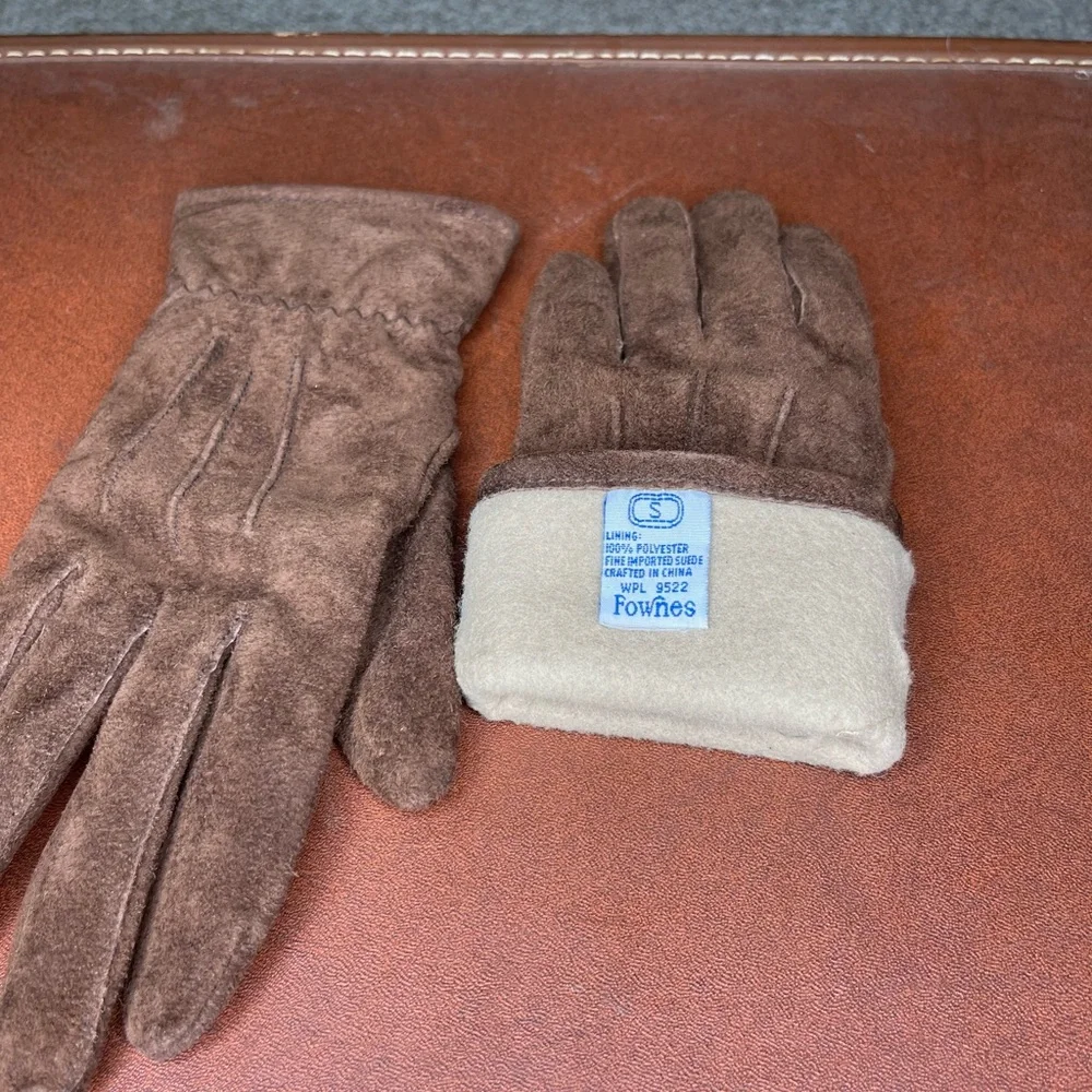 Fownes suede gloves